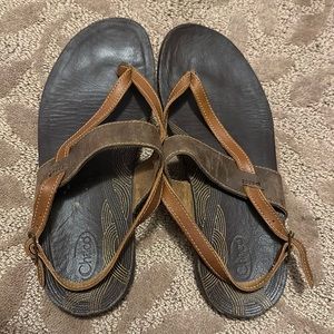 Chaco two toned brown Sandals size 9